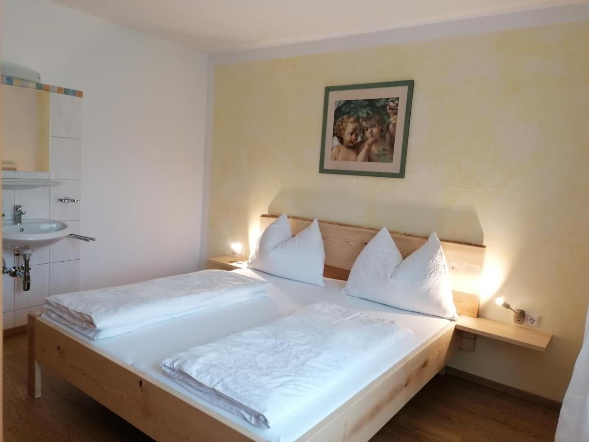 Ferienwohnung Höllhof Dachstein West Russbach am Pass Gschütt Exterior foto
